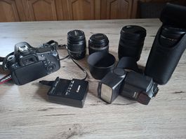 Canon EOS 60D Kit mit versch. Objektiven und Blitz 