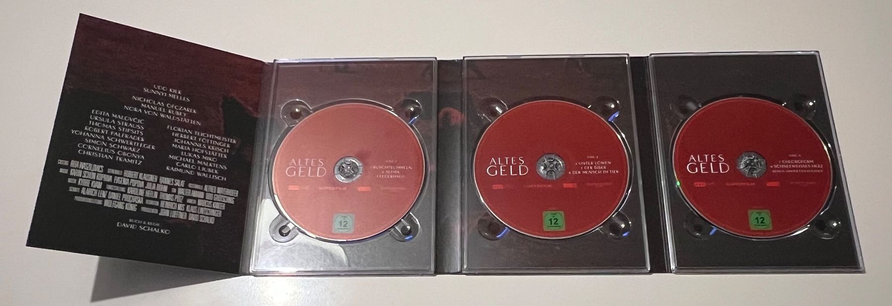 Alle DVDs: Altes Geld – DVD BOX – Gebraucht aus Altstätten SG von sheamus 3