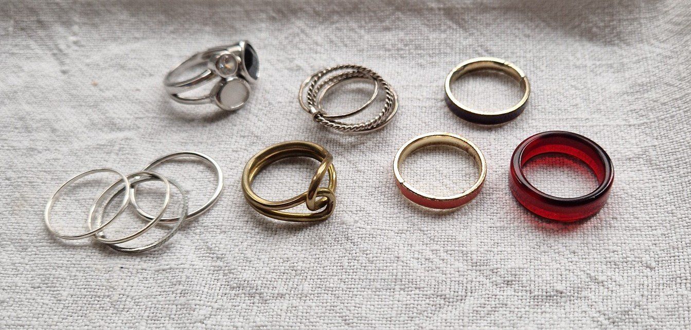 Ringe: Modeschmuck allerlei – Gebraucht aus Basel von aegina 2
