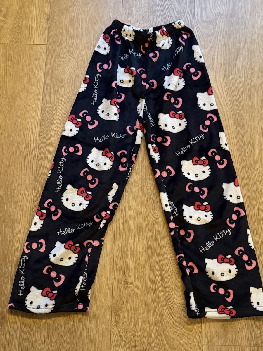 Negligees & Pigiami: Pyjama Hose Hello Kitty Schwarz  – Usato da Bolligen venduto da lee_orange 1