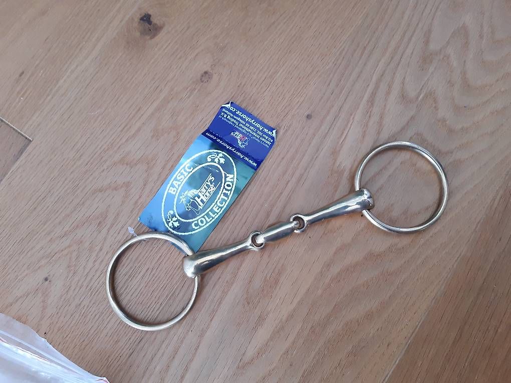 Briglie & Cavezze: Neue trense 13,5cm – Nuovo e nell'imballaggio originale da Nebikon venduto da Haidihooo
