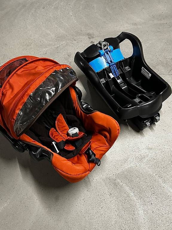 Auto-Kindersitze: Kindersitz Baby Schale – Gebraucht aus Frick von meh_yw68 2