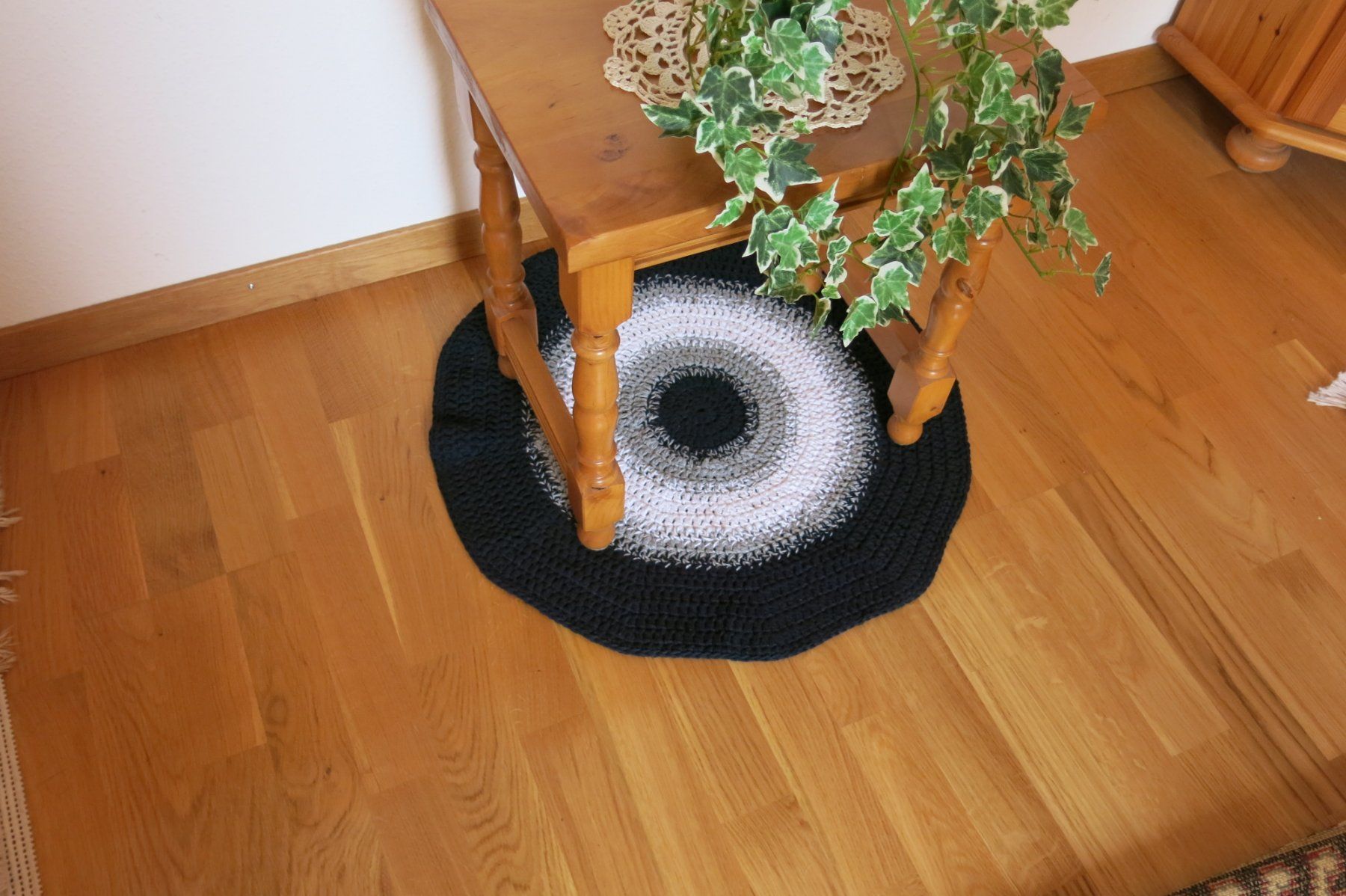 Sottobicchieri: Läufer,Teppich, Untersetzer, rund ca 61cm / gehäkelt – Nuovo (secondo la descrizione) da Schaffhausen venduto da Espressoo7 2