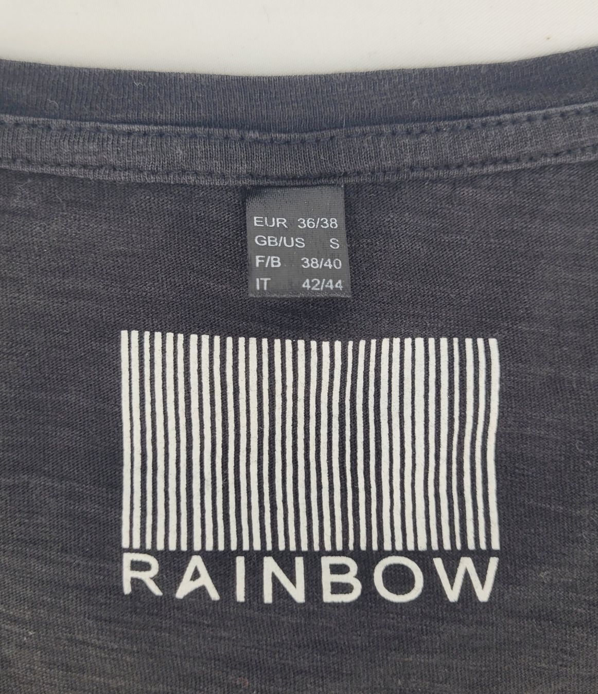 Rainbow T-shirt: RAINBOW T-SHIRT taille S – Usato da Lausanne venduto da PlusValue_Lausanne 3