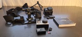 GoPro HERO4 Silver mit wasserdichtem Gehäuse und Brusthalter