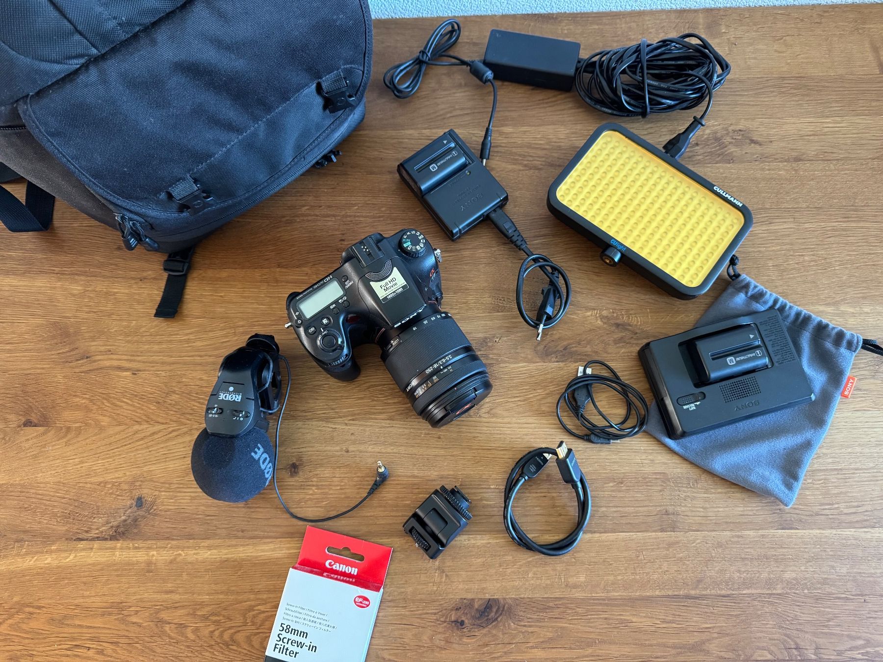 Sony Appareil photo: Sony Alpha A77 – D'occasion à Frauenfeld par lind11 1