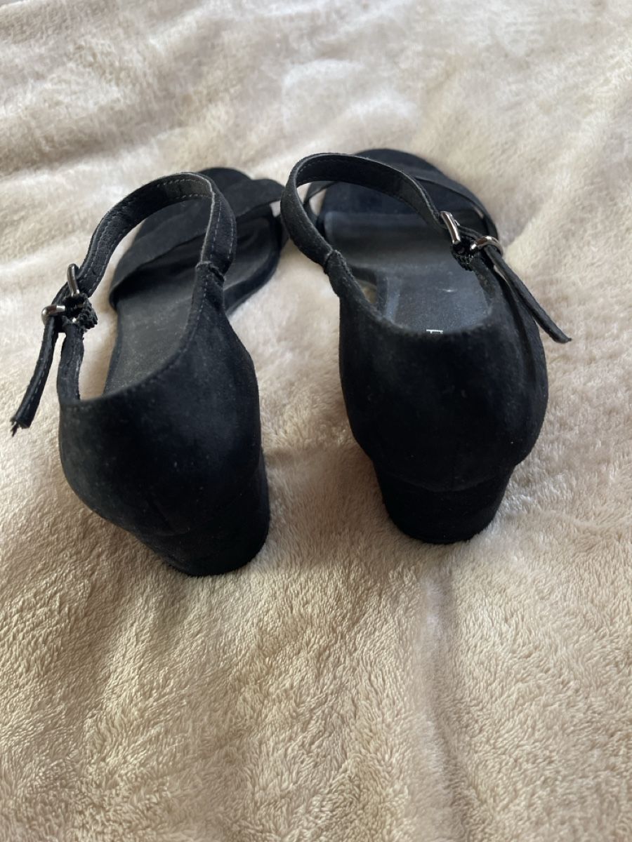 Chaussures femmes: Pumps Gr.37  – D'occasion à Balsthal par Katzenfan99 2
