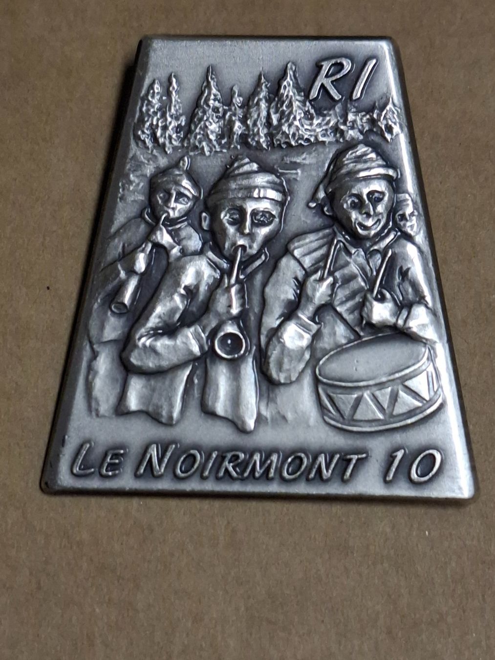 Medaillen: Le Noirmont 10 (B843) – Gebraucht aus Schwanden GL von Suvorov