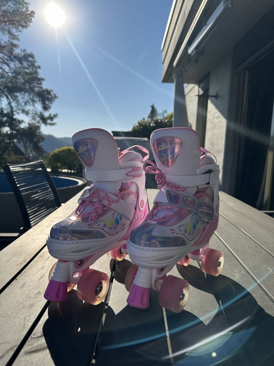 Inline-Skating & Rollschuhe: Rollschuhe Pink Grösse 35-38 – Gebraucht aus Wettingen von jeffarcus