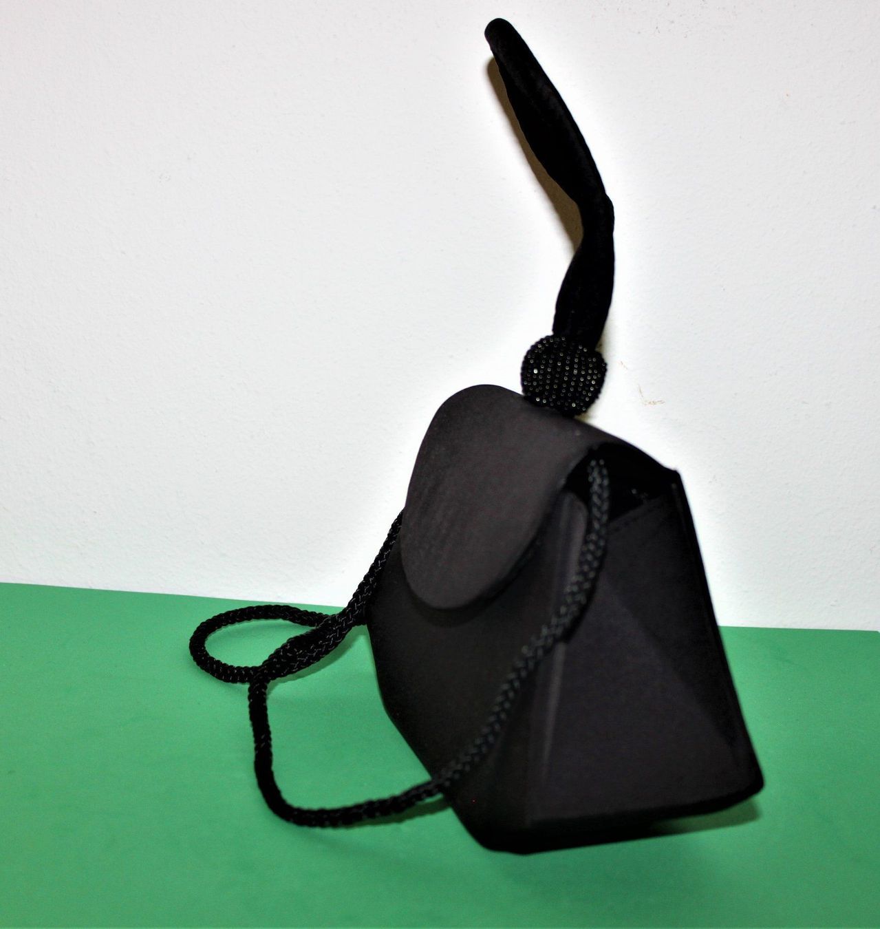 Taschen für Damen: Aparte kleine Umhängetasche – Gebraucht aus Otelfingen von Jupi07 3