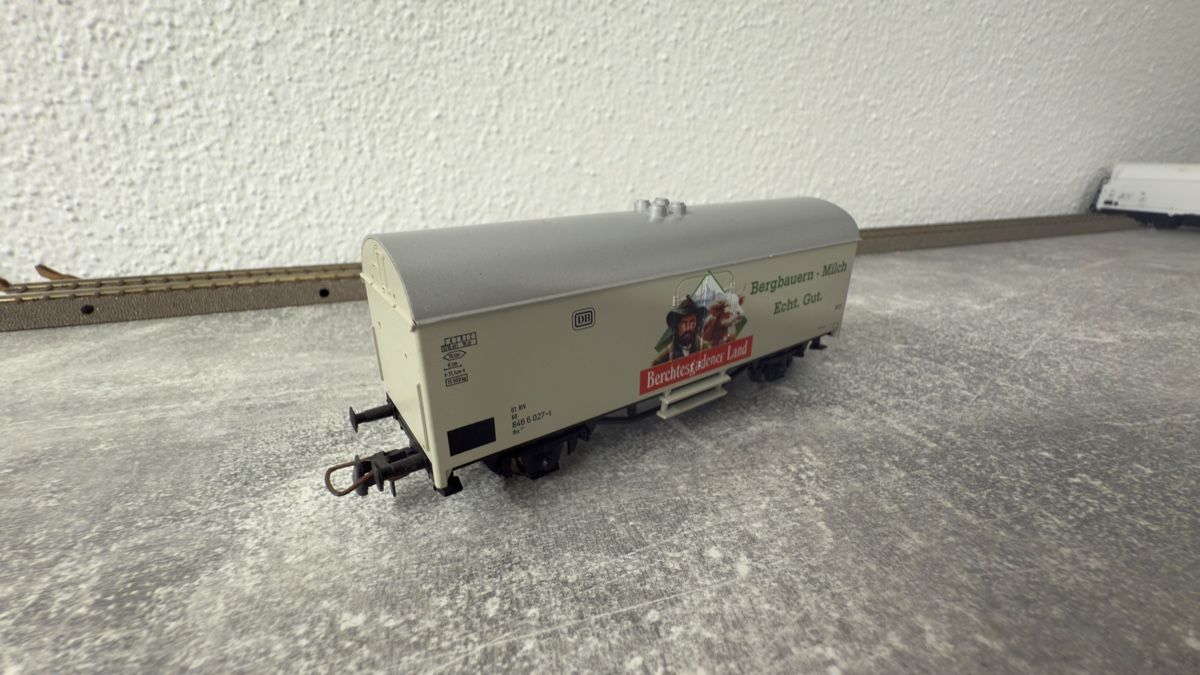 Modelleisenbahnen: Bergbauern Milch Waggon H0 / DC – Gebraucht aus Schlieren von rat_lq6b 1
