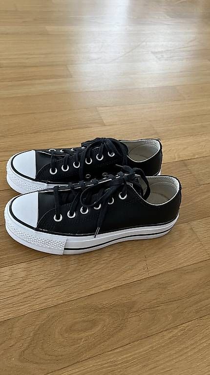 Scarpe da uomo: Converse Sneaker – Usato da Cham venduto da StefanieB16 1