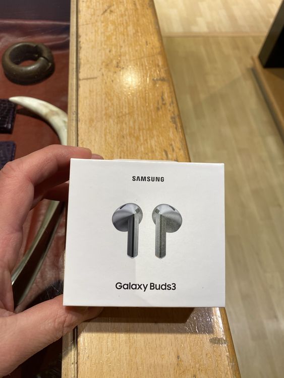 Samsung galaxy bud 3 1