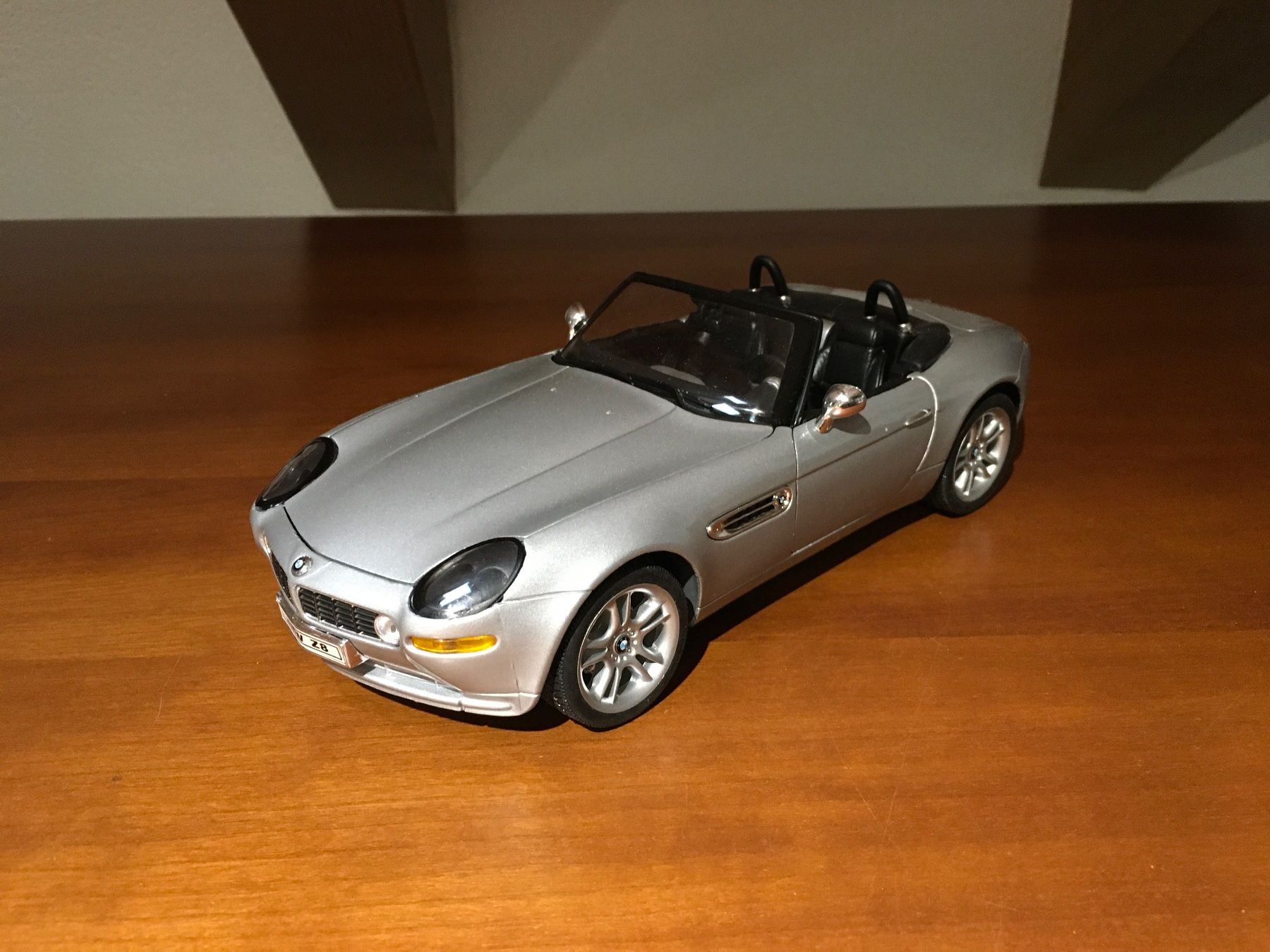 BMW Modellini d'auto: BMW Z8 - 1/18 – Usato da Wohlen AG venduto da PrivatSammlung