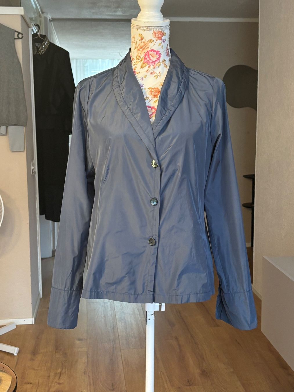 Katharina Hovman Jacken: Katharina Hovman Jacket – Gebraucht aus St. Margrethen SG von dijanaO 5