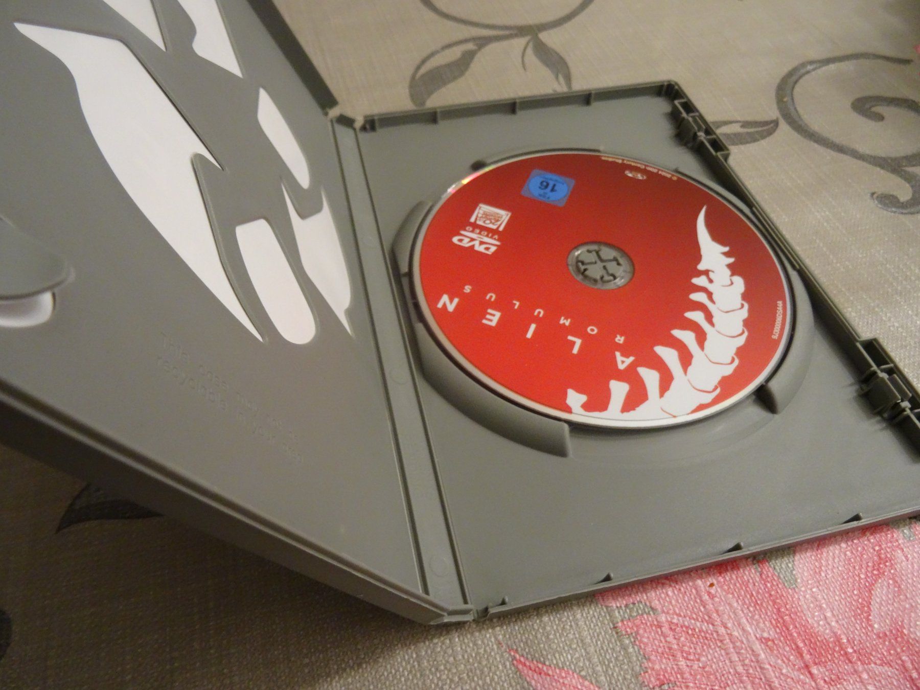Alle DVDs: Alien Romulus - DVD  TOP NEUHEIT – Gebraucht aus Olten von  1