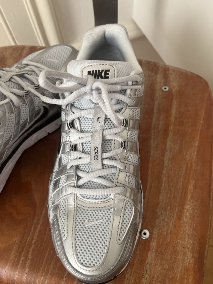 Nike Chaussures hommes: Nike P6000, metallic, Grösse 41 – Neuf (Voir description) à Basel par fanfan_ 1
