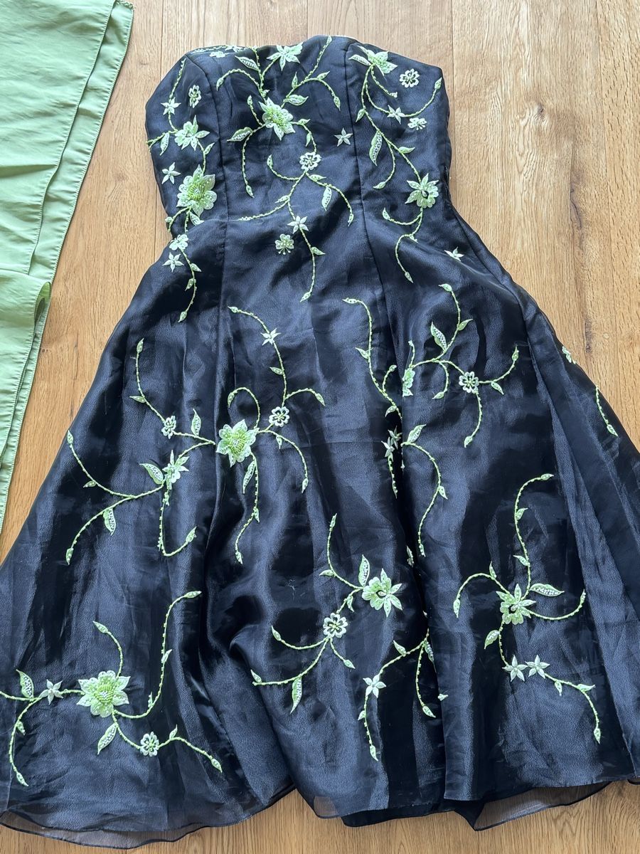 Vestiti: Abendkleid Schwarz – Usato da Hölstein venduto da chap3ron