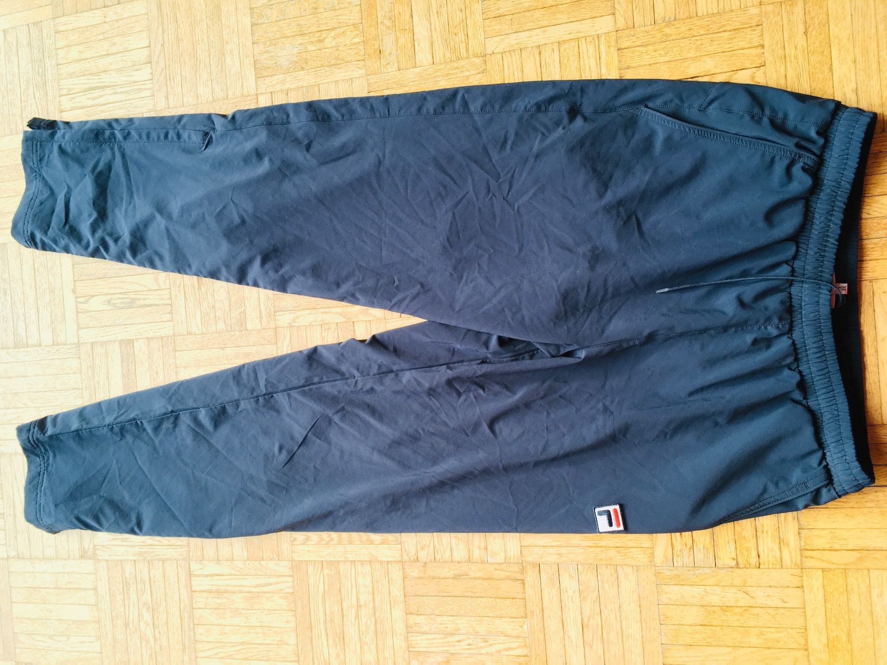 Fila Pantaloni: Fila Sport Freizeithose L – Usato da Schleitheim venduto da Pi3.14