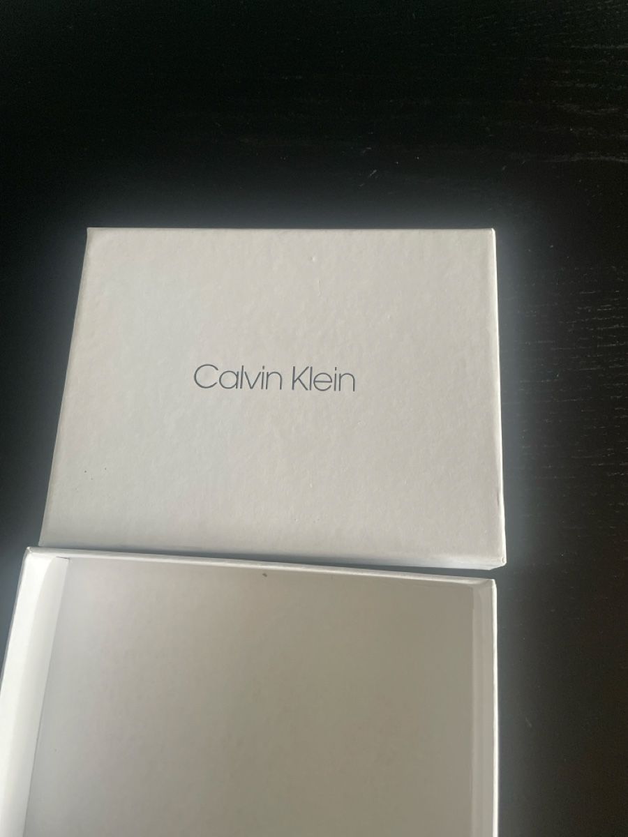 Calvin Klein Portafogli: Calvin Klein Portemonnaie – Nuovo (secondo la descrizione) da Holderbank AG venduto da Hallo104 2