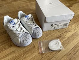 Kinder Adidas Superstar Gr 26 mit Karton