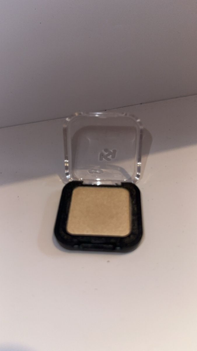 Kiko Milano Make-up: Kiko Milano Eyeshadow Gold NEU – Nuovo e nell'imballaggio originale da Oftringen venduto da tola19
