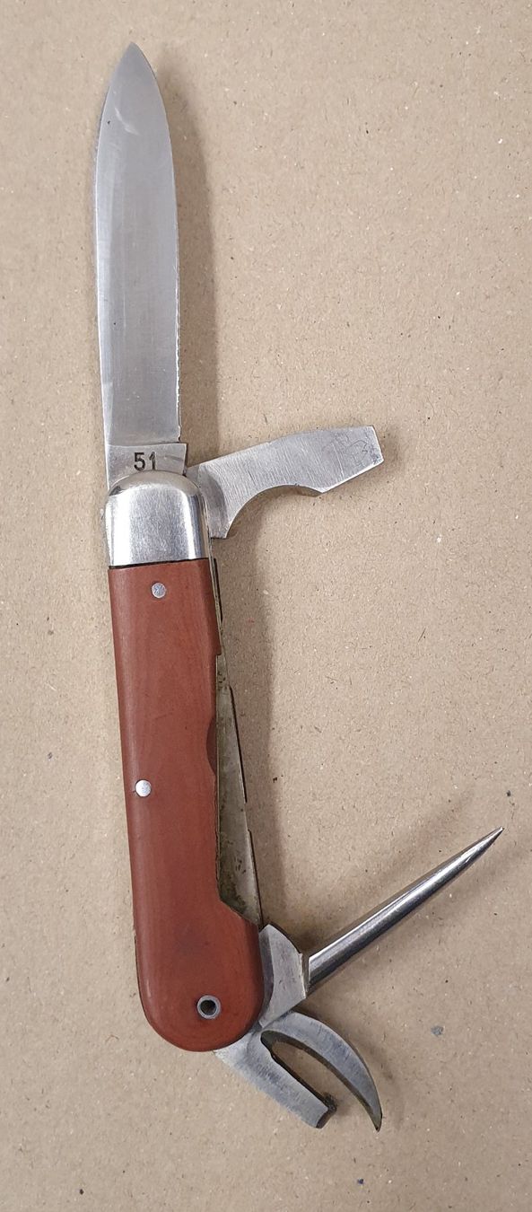 Victorinox Taschenmesser: 2 Sackmesser - Victorinox und Wenger – Gebraucht aus Kreuzlingen von Rschweiz1 5