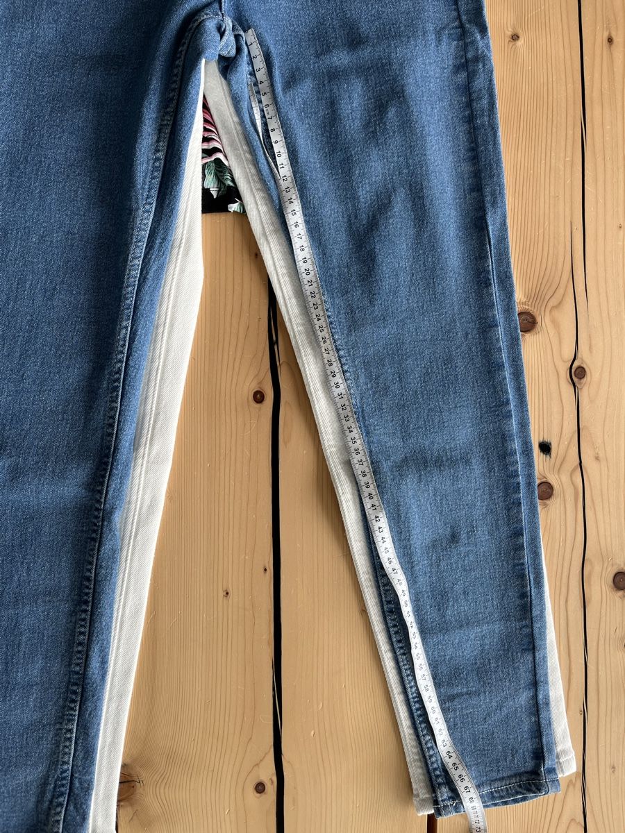 Bershka Jeans: Gestuz & Bershka Jeans & Hemd - Gr. M – Nuovo (secondo la descrizione) da Davos Dorf venduto da AJRMBA 4