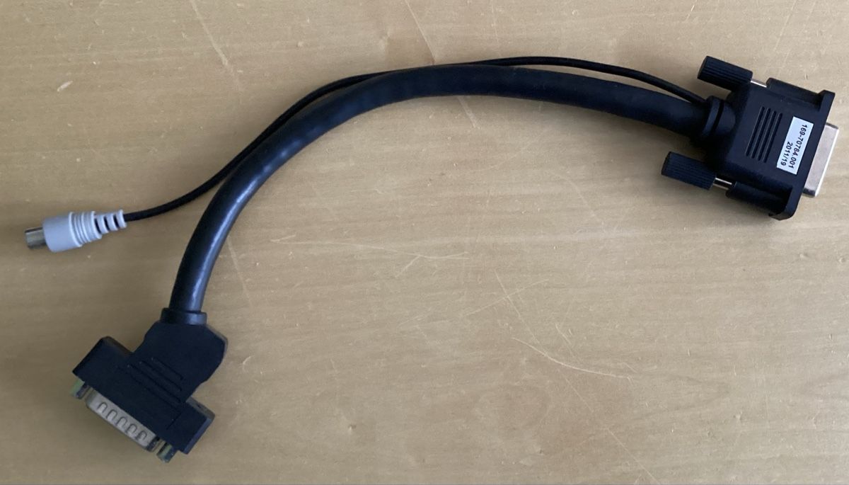 Loewe Kabel: Loewe Audio Link Kabel (Center Eingang) – Gebraucht aus Tägerwilen von bikermoon