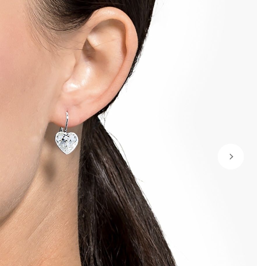 Swarovski Orecchini pendenti & Orecchini a lobo: Swarovski-  Ohrhänger Herzform silberfarben – Nuovo (secondo la descrizione) da Siebnen venduto da kar_gxl6