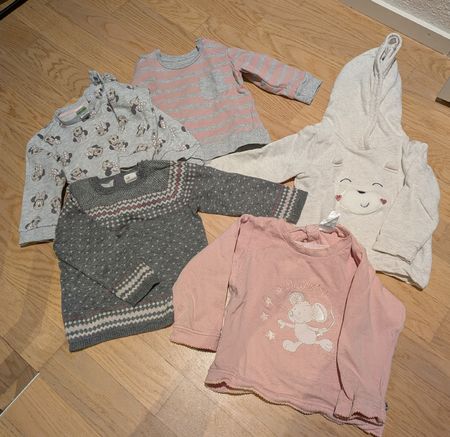 Mädchenpullover Grösse 74