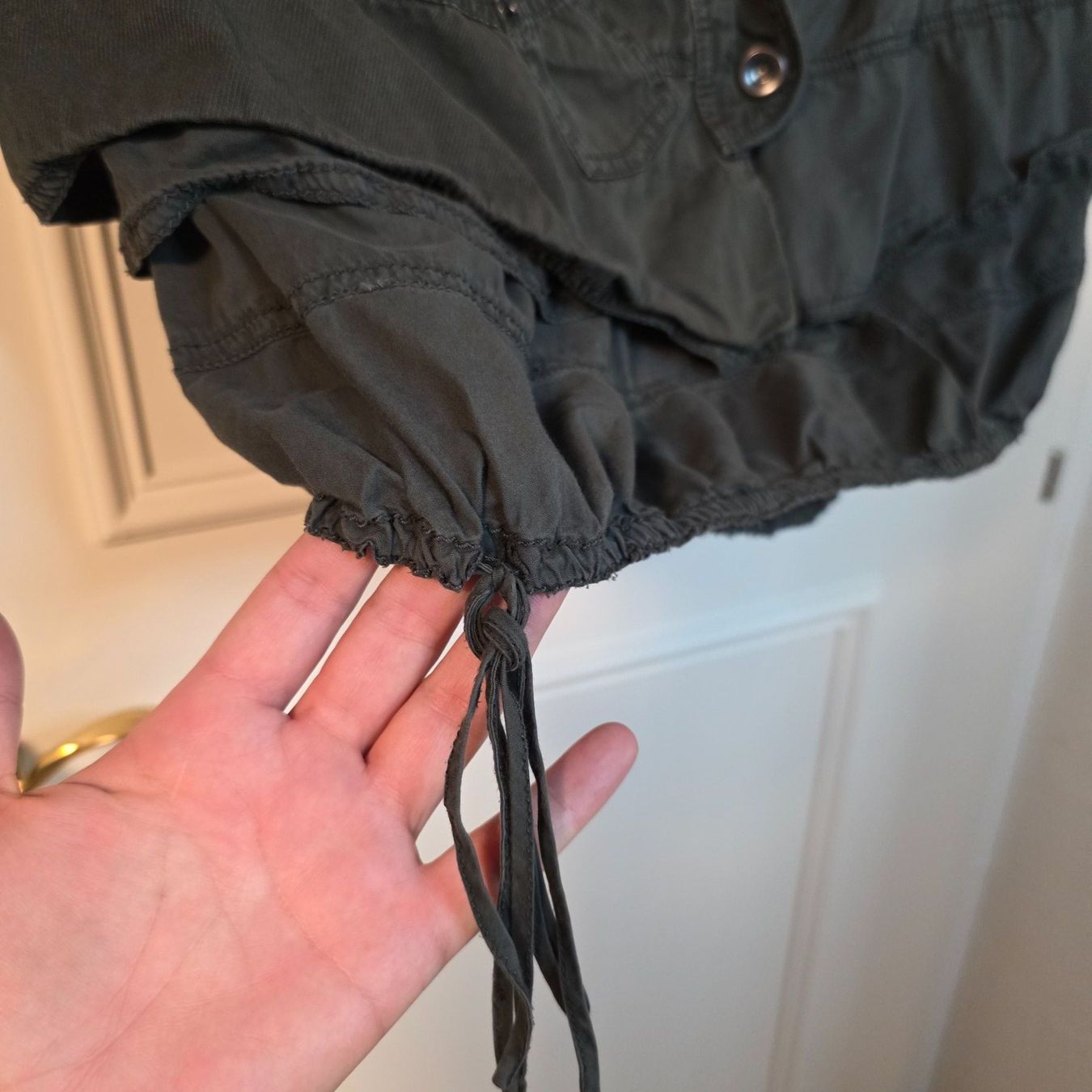 Röcke: Sandwich Cargo Rock dunkelgrau Gr. 38/40 – Gebraucht aus Wald ZH von CapLux 9