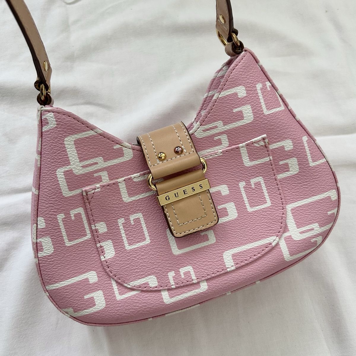 Guess Borse da donna: Sac guess vintage y2k rose – Usato da Genève venduto da Niara18