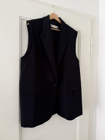 Black Vest Size XL Zara Good Condition