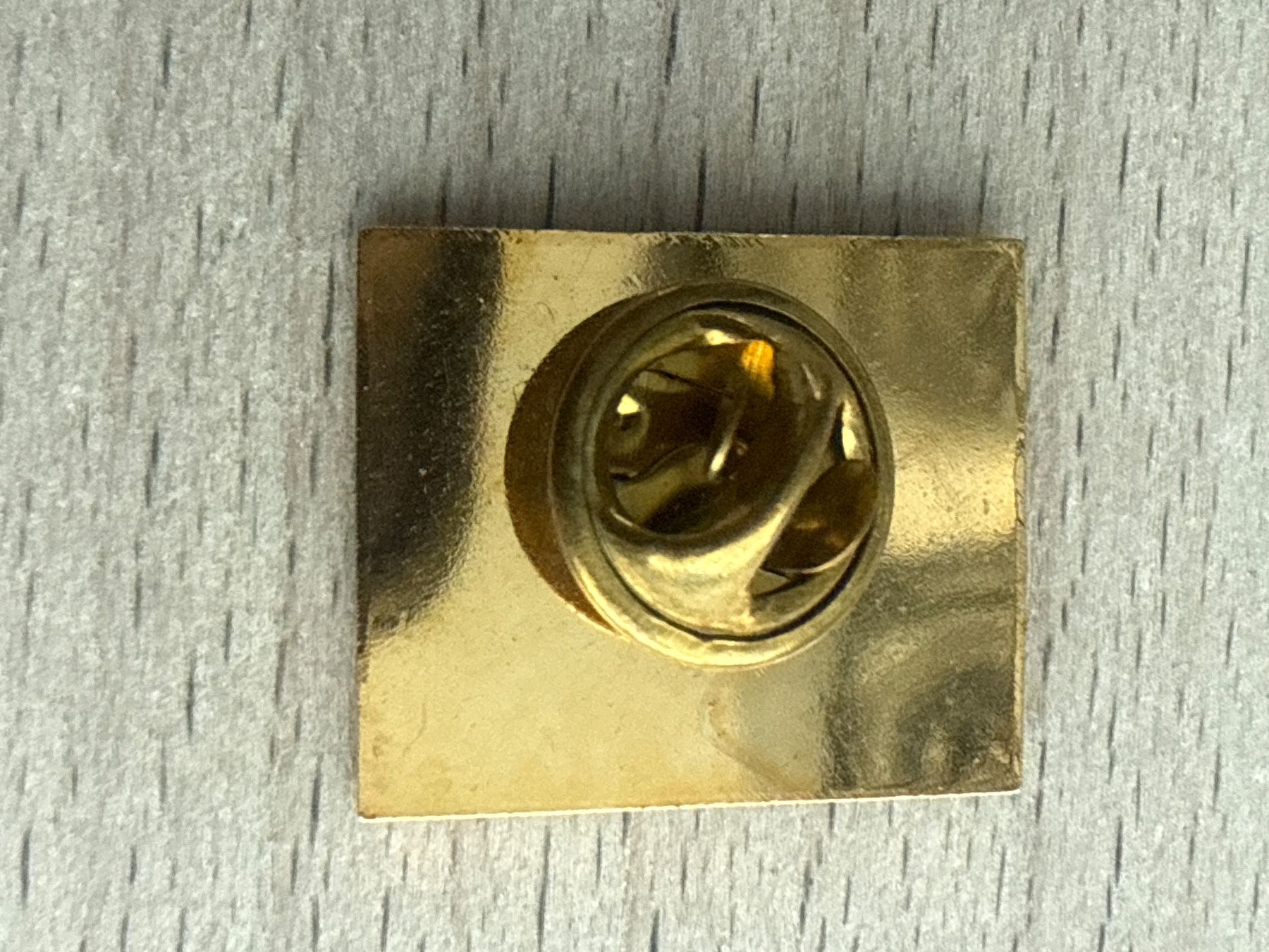 Placchette & Badge: Pin  I.U.T T.C. Valenciennes – Usato da Glattbrugg venduto da Schweigmatt 1