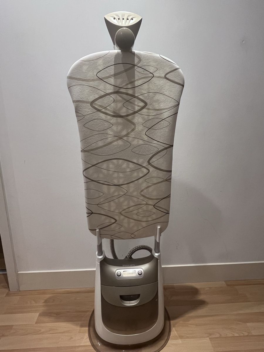 Philips Ferri da stiro: Défroisseur vapeur Philips – Nuovo (secondo la descrizione) da Chêne-Bougeries venduto da los_xp6k