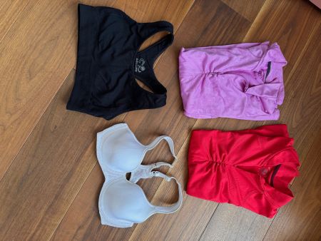 Sport BHs und Veloshirts, Gr. S/36, The North Face, etc.