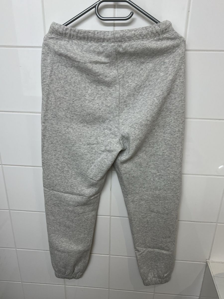 H&M Completi & Tailleur: Micky Mouse Trainer (Kombi) – Usato da Jona venduto da n.ferrari 4