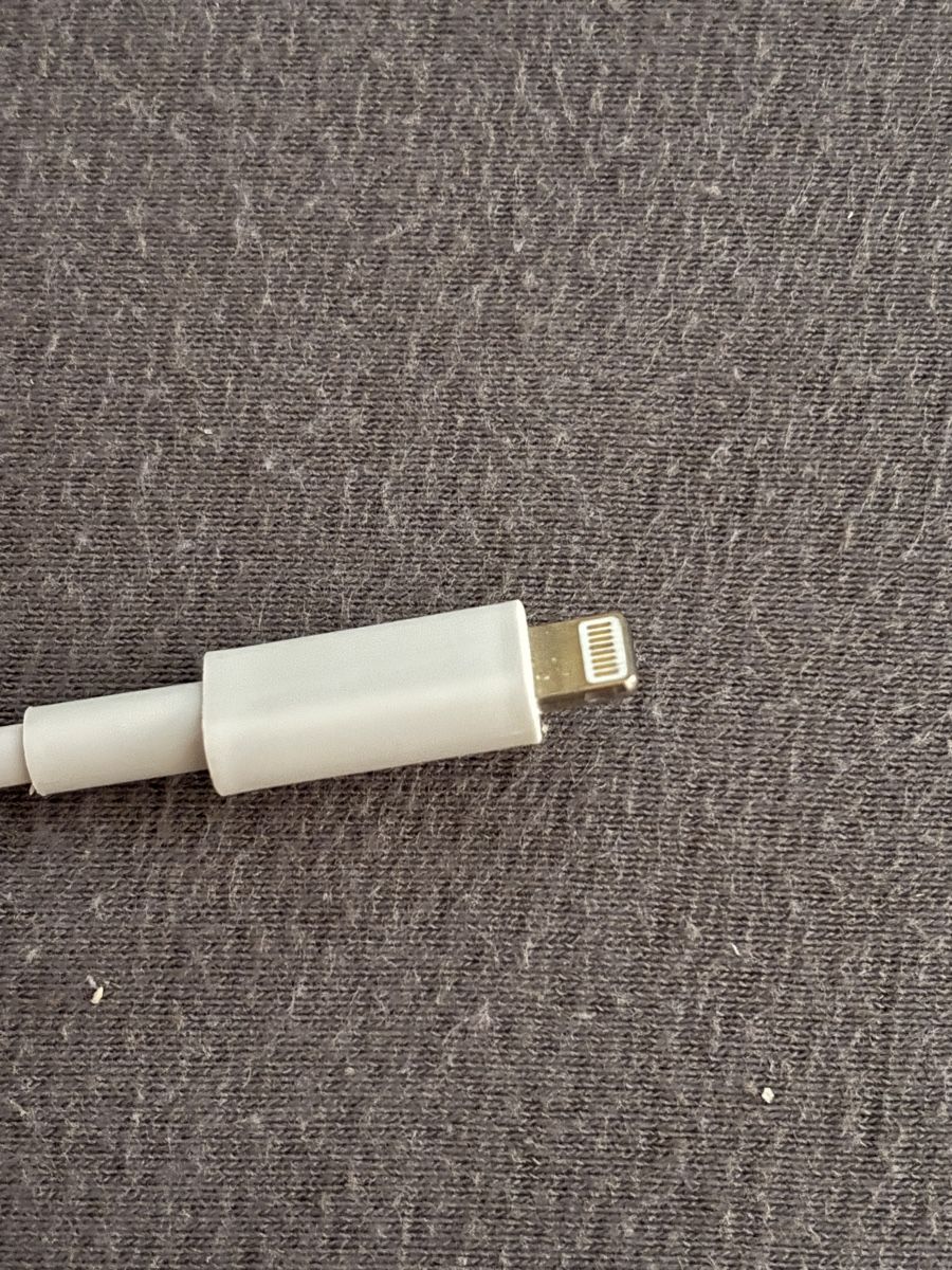 Apple Kabel: Stabiles iPhone Ladekabel (USB-C) – Gebraucht aus Suhr von Speed_20 1