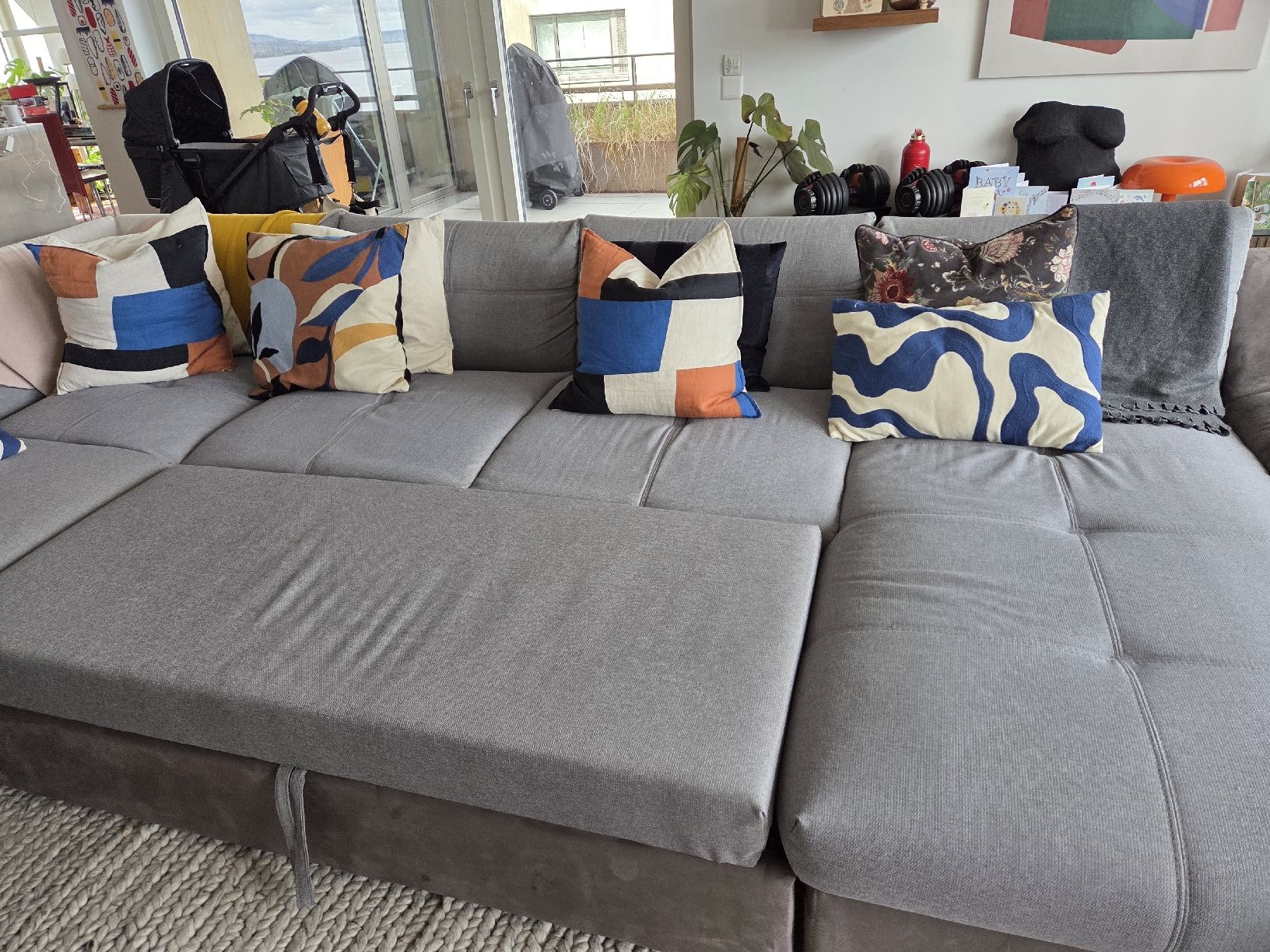 Divani: Grosses U-Sofa/ Sofalandschaft Grau – Usato da Horgen venduto da max_dp99 1