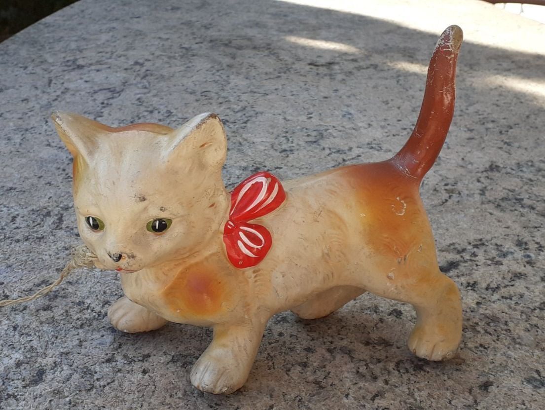 Spielzeuge: Spielzeug Katze auf Rollen antik – Gebraucht aus Mörschwil von antiksalon 5