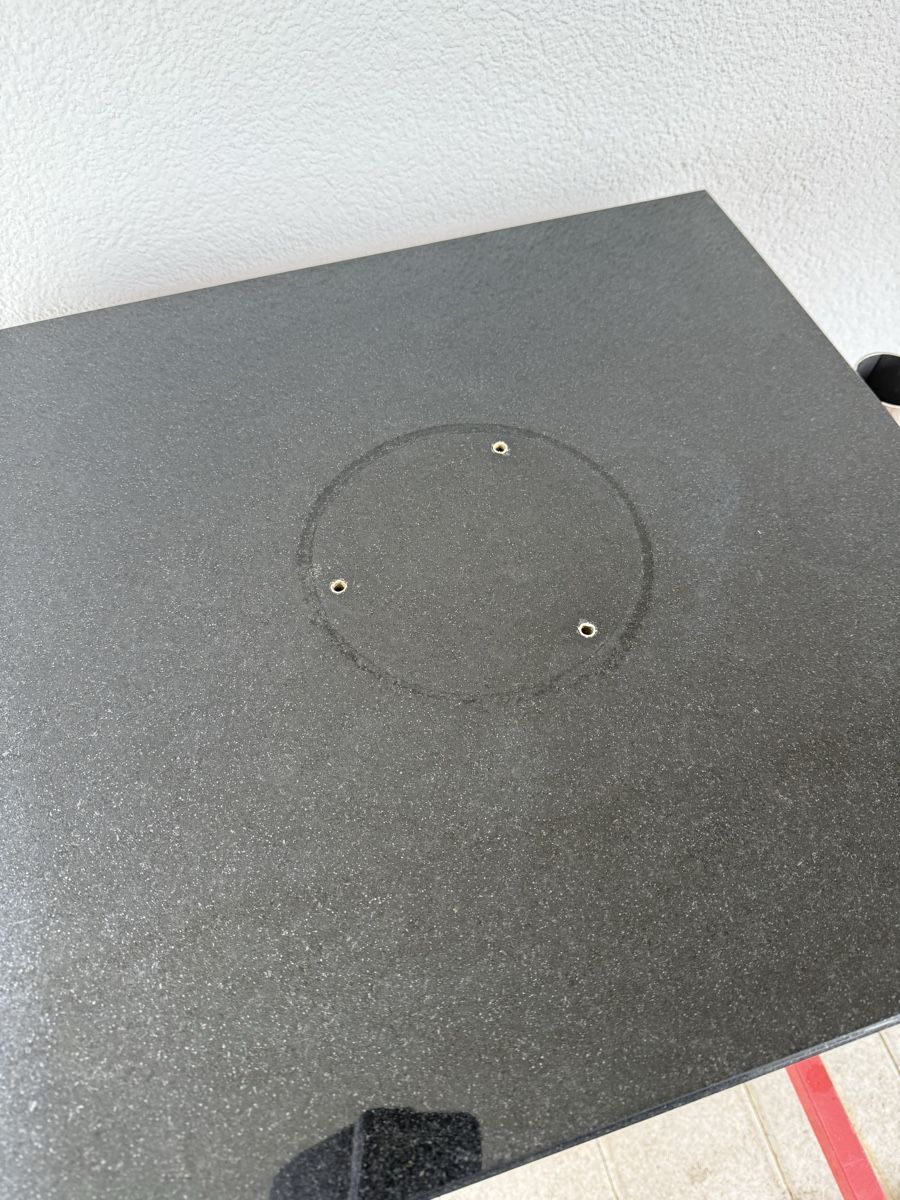 Altro in Decorazioni & Accessori: Granitsockel mit Stahlrohr – Usato da Oberägeri venduto da billig1000 4