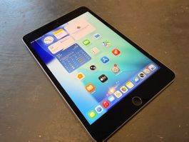 iPad mini 5 64GB schwarz