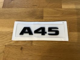 Mercedes A45 Schriftzug