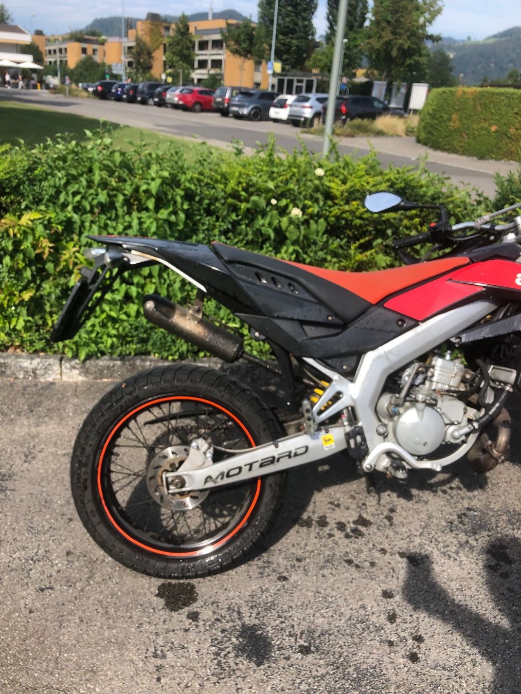 Aprilia Strasse: Aprilia SX 50 – Gebraucht aus Gwatt (Thun) von  2