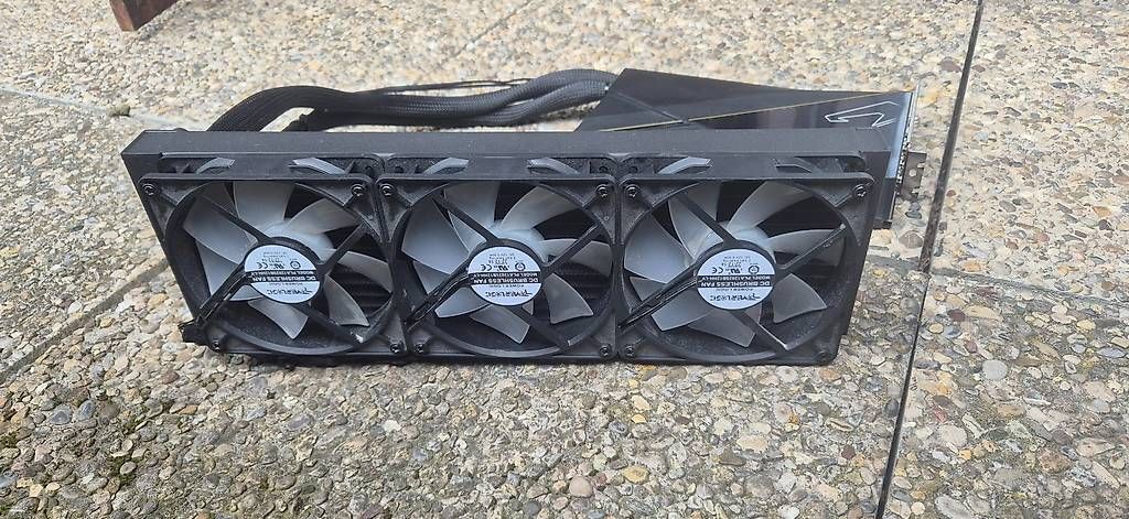 Nvidia Grafikkarten: Aorus RTX 4080 Xtreme Waterforce – Gebraucht aus Rickenbach b. Wil von LEDfan 2