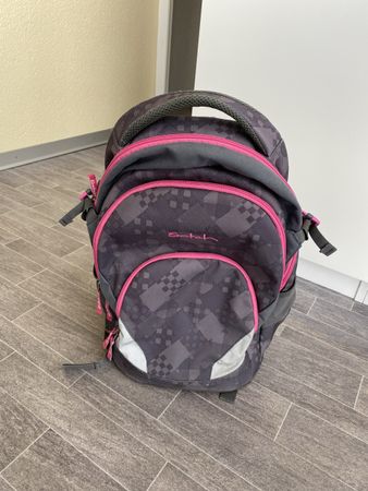 Schulrucksack der Marke Satch, ideal für den Schulalltag