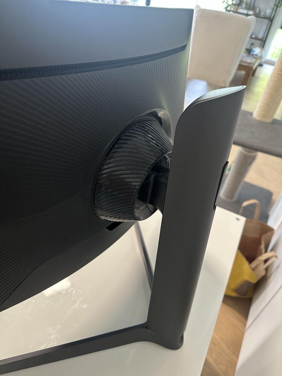 Monitor: Gaming Monitor – Usato da Kilchberg ZH venduto da Kingboo 2
