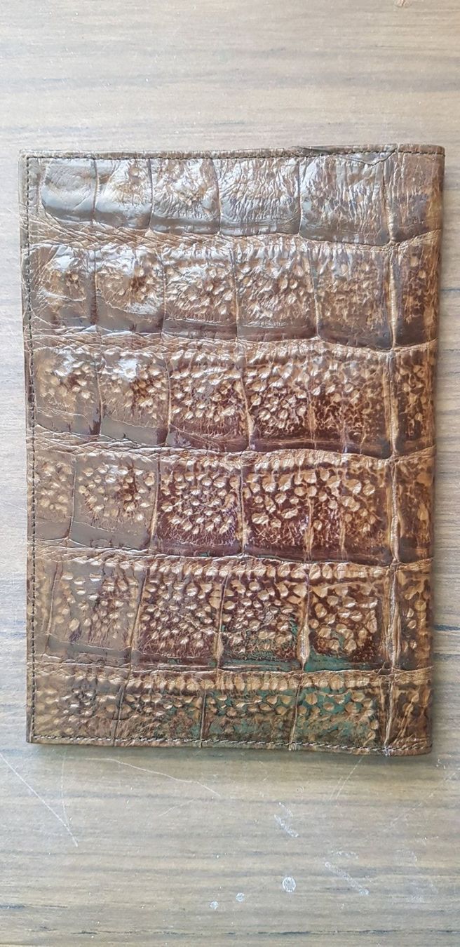 Altro in  Abbigliamento & Accessori: Passportfolder Dokumentenmappe Krokoleder 1950er – Nuovo (secondo la descrizione) da Mörschwil venduto da wunderkiste44 5
