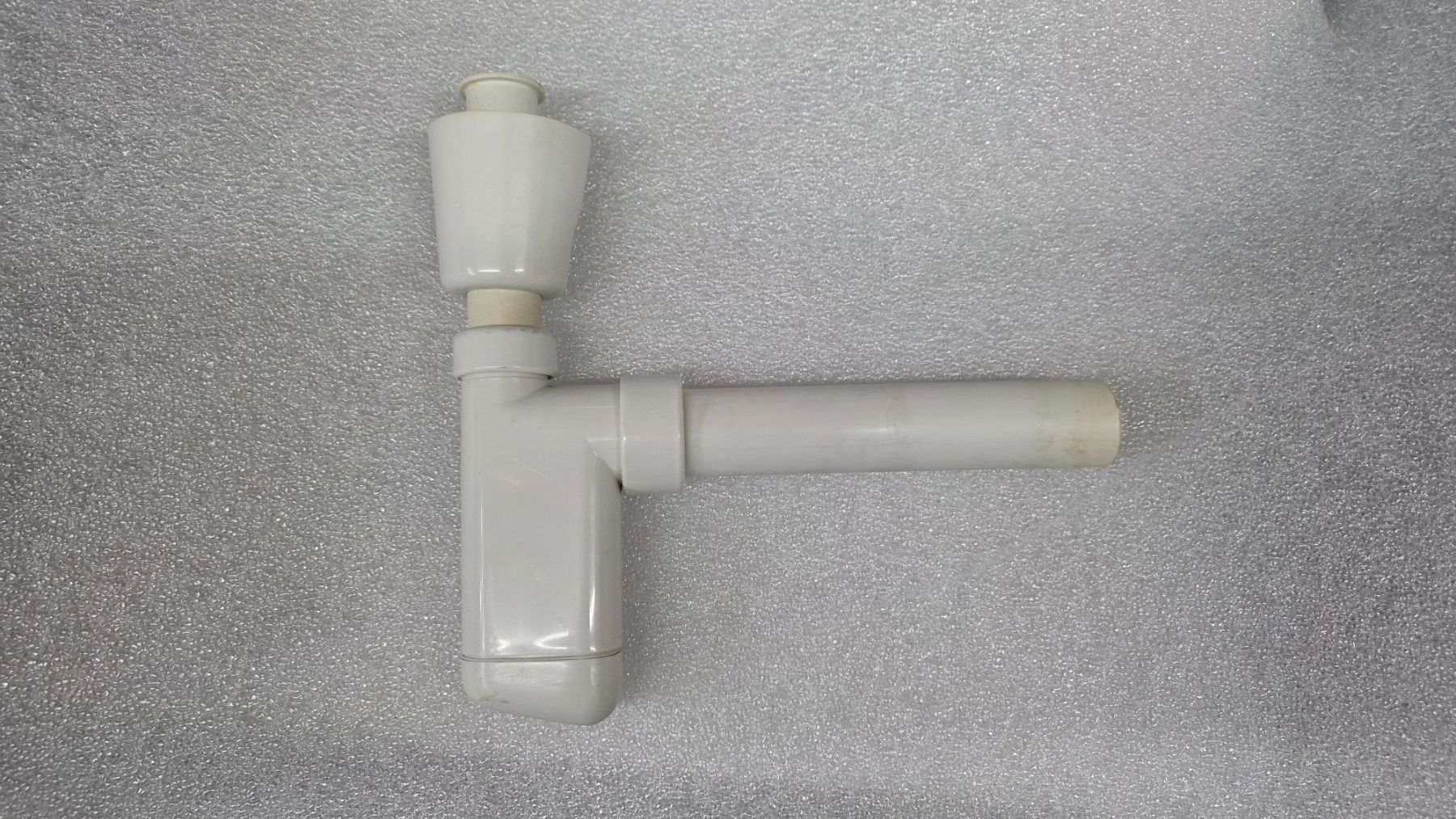 Lavabi & lavandini: Siphon de lavabo en plastique 40mm – Usato da Bionnens venduto da Meg011